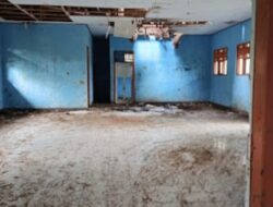 Pembiaran,Sebuah Gedung SMA  Kini Alami Kehancuran